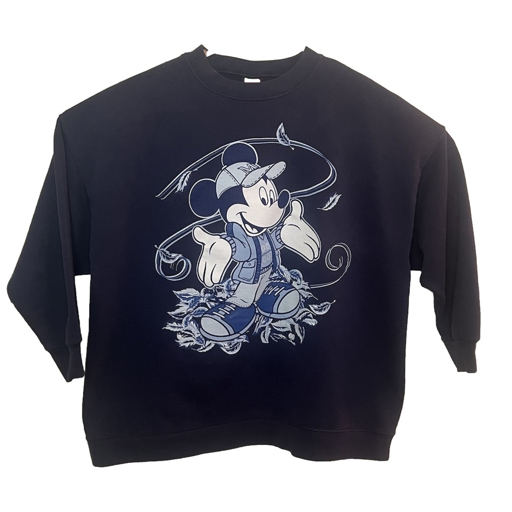 Mickey Unlimited Vintage Mickey Mouse Large Navy Graphic Crewneck Sweatshirt